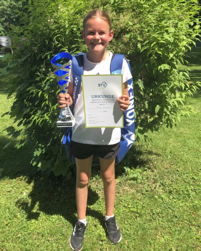 Romy Schweiger sammelt Pokale