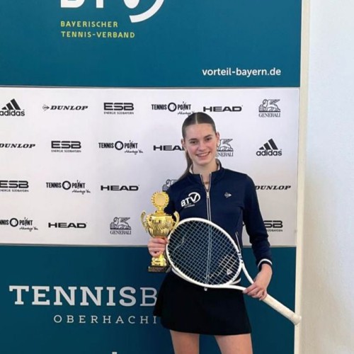 Tatjana Topic beginnt das Jahr 2025 mit Tenniskrimi