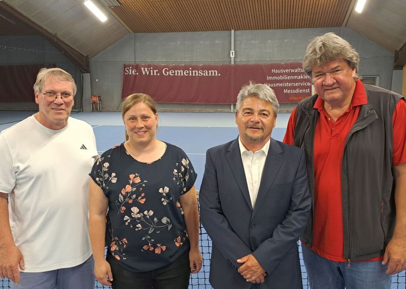 Thomas Kern, Günter Pfiffer, Thomas Kamlah, Günter Maurer (von links)